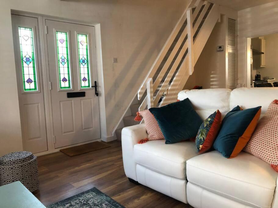 Homely Victorian Terraced Town House With Parking. Taunton Buitenkant foto
