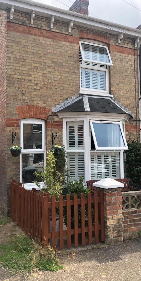 Homely Victorian Terraced Town House With Parking. Taunton Buitenkant foto